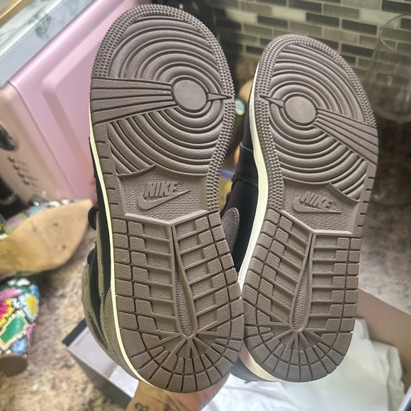 Never worn Jordan Men's Black and Tan Sneakers - Picture 2 of 6